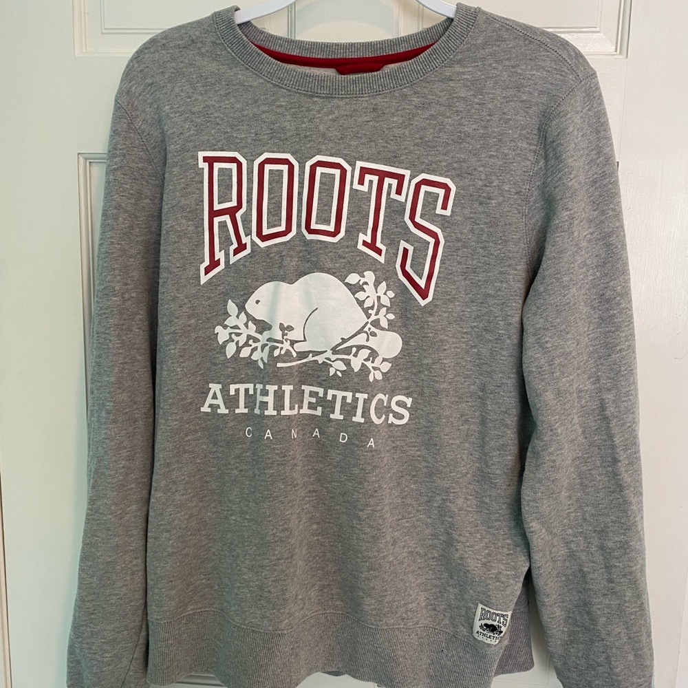 Vintage style sweatshirt, Canada Roots company size Large